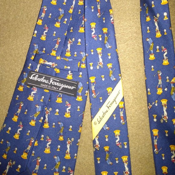 ❤️NWOT SALVATORE FERRAGAMO Navy Golf Theme Silk Necktie Tie - Picture 2 of 5